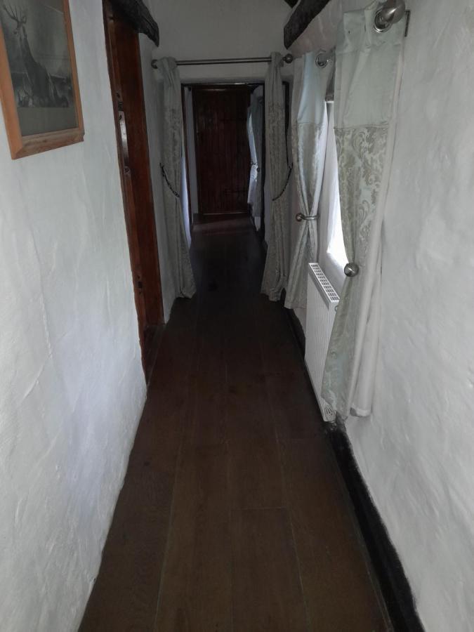 Clarisses Cottage ลาราห์ ภายนอก รูปภาพ